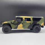 1/18 Camouflage Armored Off-road Vehicle Static Alloy Model