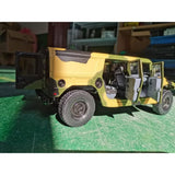 1/18 Camouflage Armored Off-road Vehicle Static Alloy Model