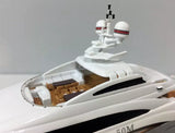 Mondo Marine 1/500 yacht plastic model with base